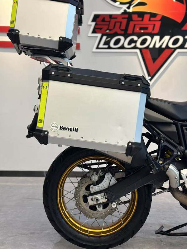 二手贝纳利TRK702