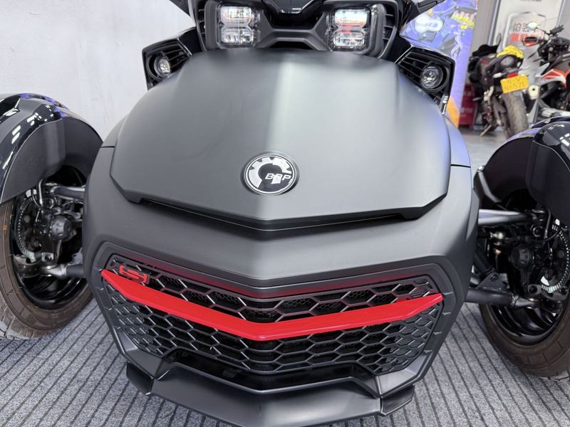 二手庞巴迪Spyder F3 