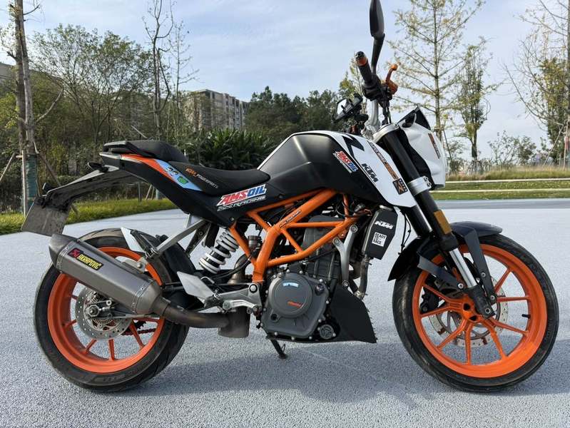 二手KTMR2R390 Duke