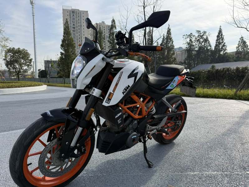 二手KTMR2R390 Duke