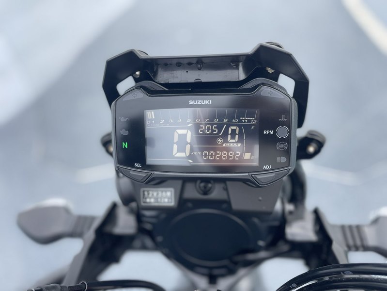 二手豪爵铃木DL250