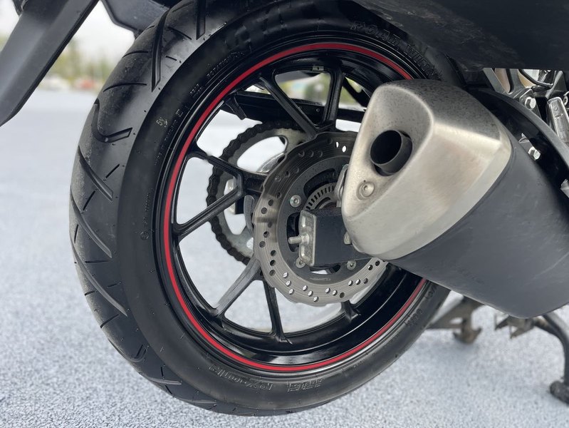 二手豪爵铃木DL250