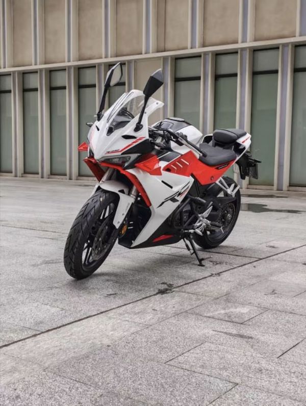 二手赛科龙RC250