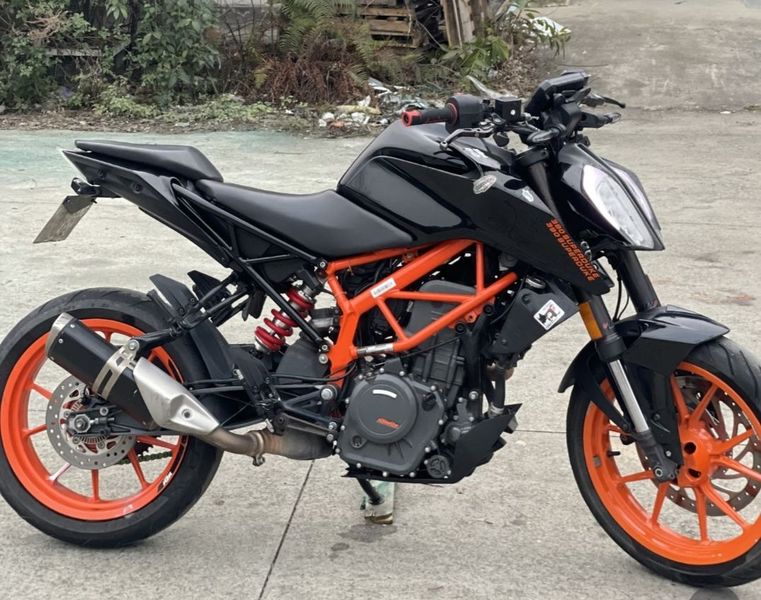 二手KTMR2R390 Duke