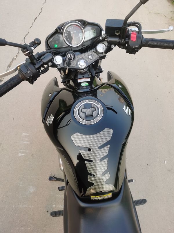 二手豪爵铃木骊驰 GW250