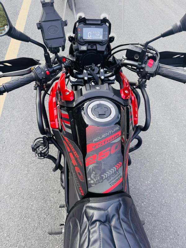 二手豪爵铃木DL250