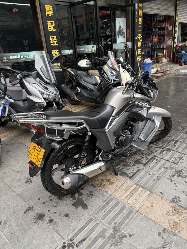 二手五羊本田CB150S