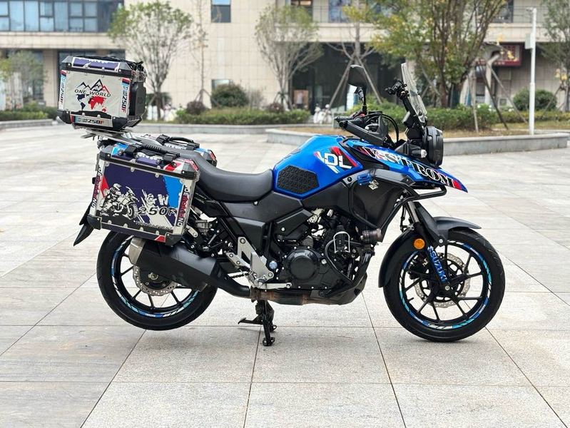 二手豪爵铃木DL250