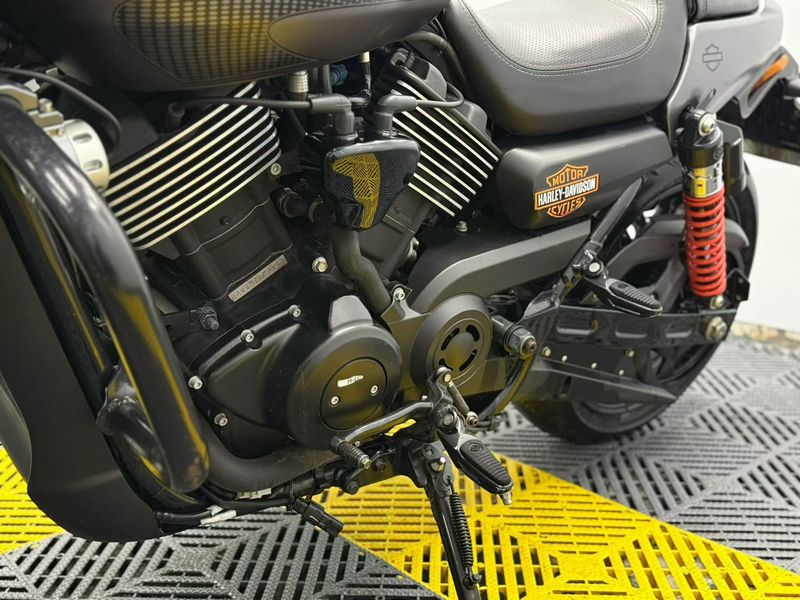 二手哈雷戴维森Nightster