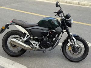 二手五羊本田鸷道 CB190SS