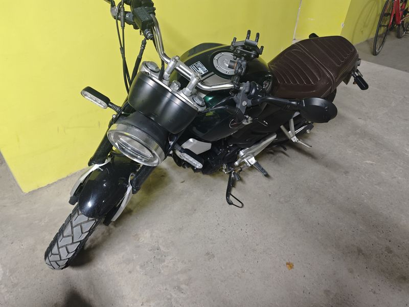 二手五羊本田鸷道 CB190SS