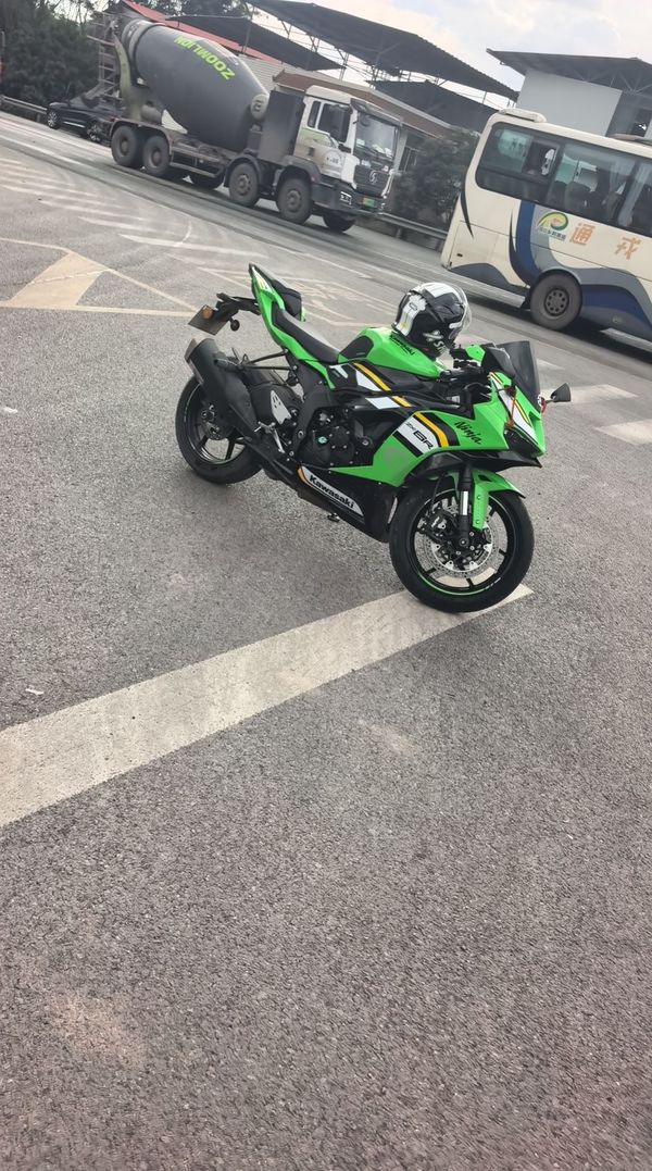 二手川崎Ninja ZX-6R 
