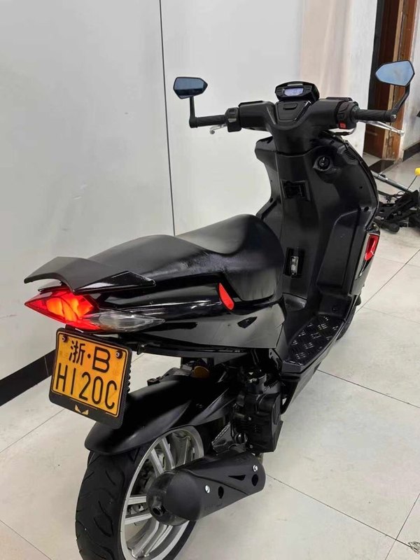 二手标致SPEEDFIGHT 4+