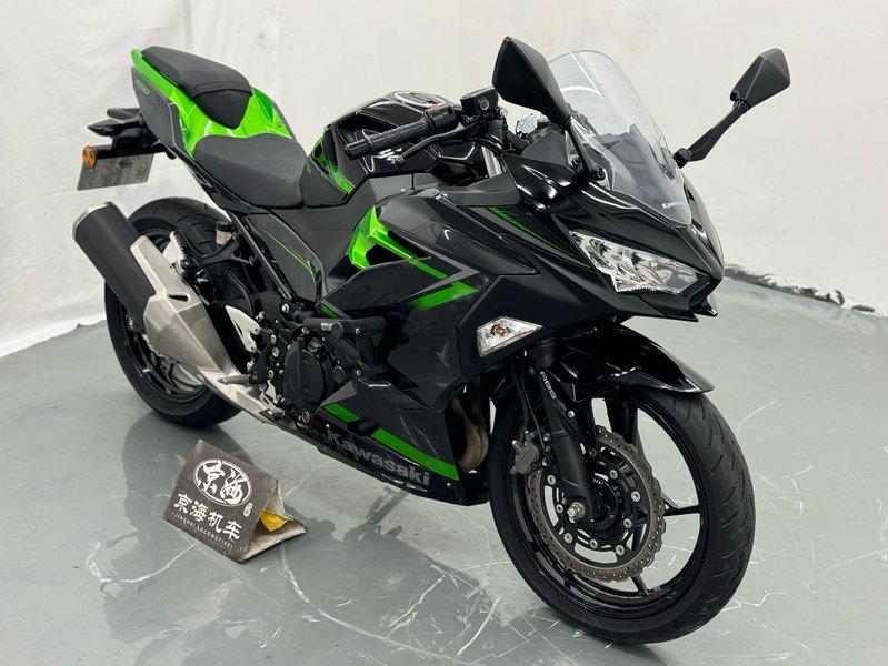 二手川崎Ninja 400