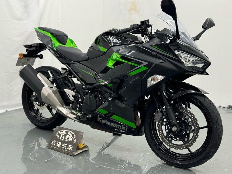 二手川崎Ninja 400