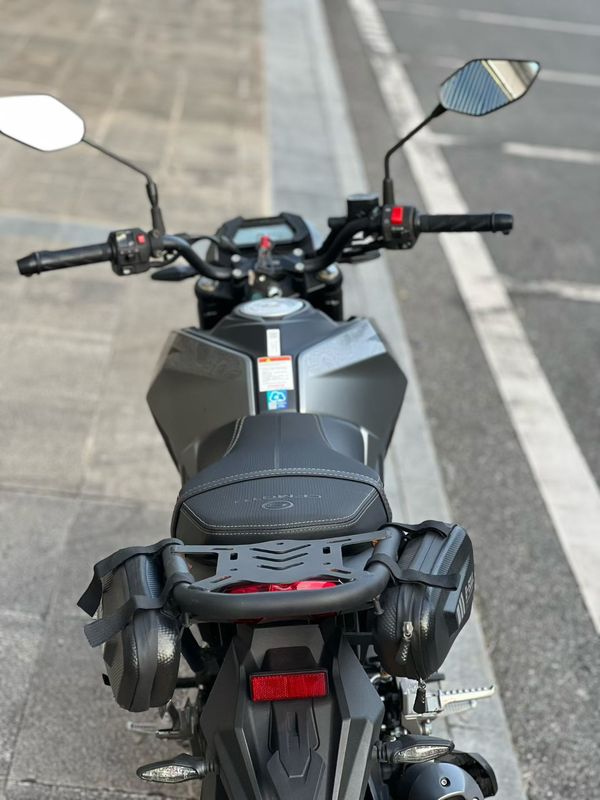 二手春风ST狒狒