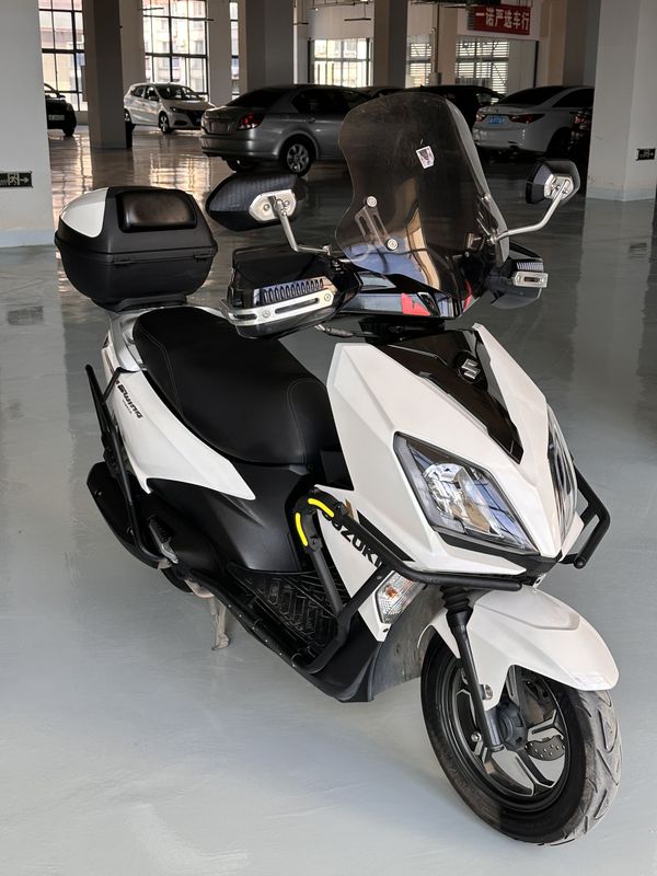 二手济南铃木UY125