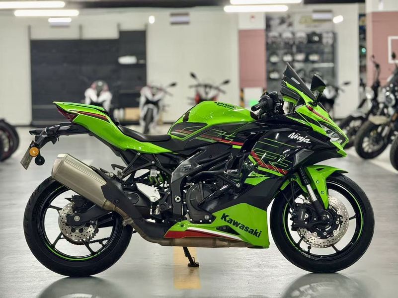 二手川崎ZX-4R