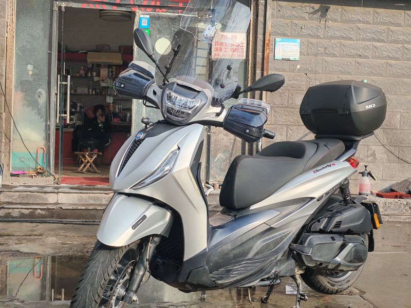 二手比亚乔Beverly 400