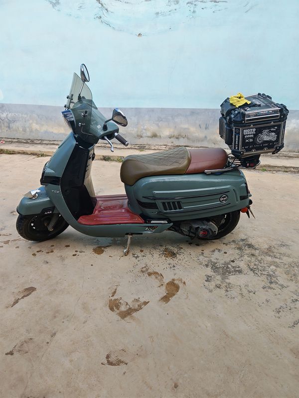 二手三業喀秋莎