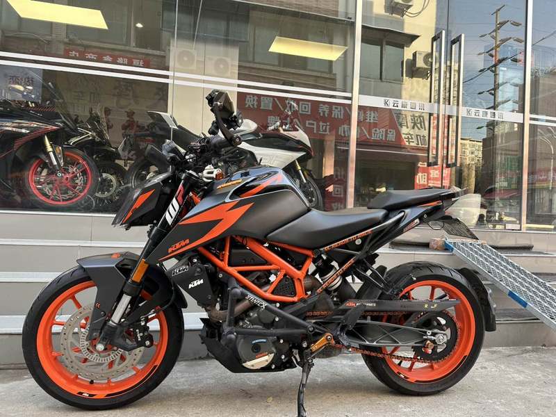 二手KTMR2R250 Duke