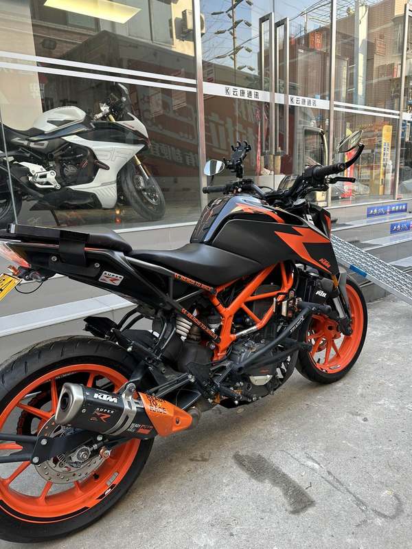 二手KTMR2R250 Duke