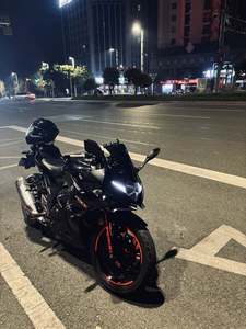 二手豪爵铃木GSX250R