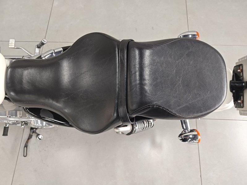 二手哈雷戴维森Iron883 硬汉