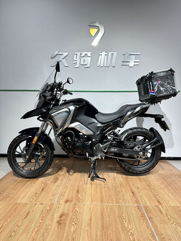 二手五羊本田猛鸷 CB190X