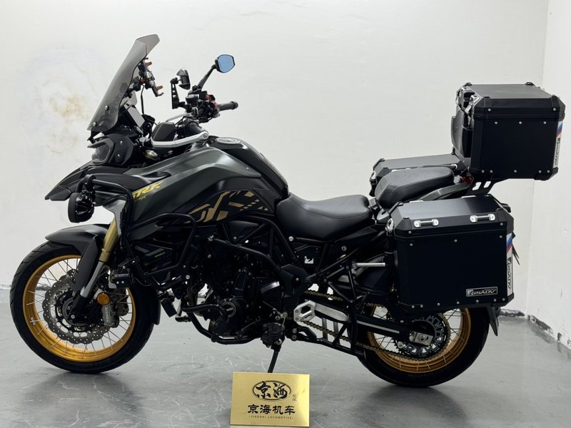 二手贝纳利TRK702