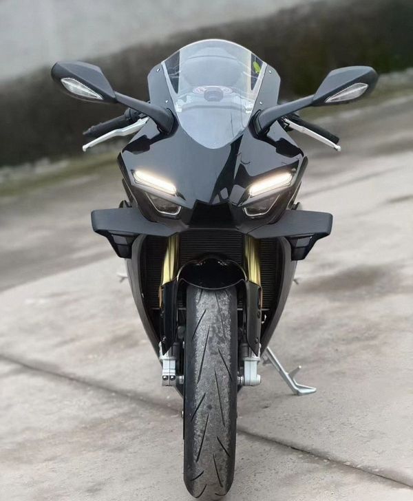 二手张雪机车500RR