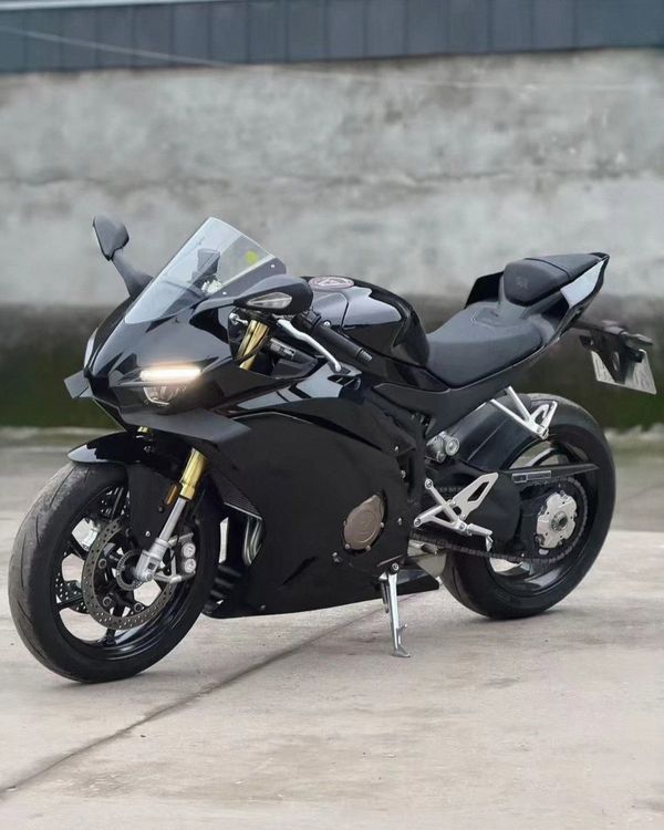 二手张雪机车500RR