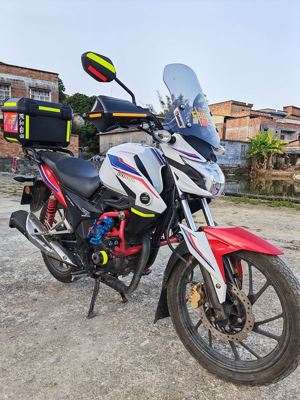 二手新大洲本田CBF150R