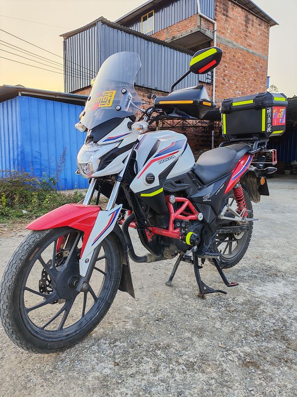 二手新大洲本田CBF150R