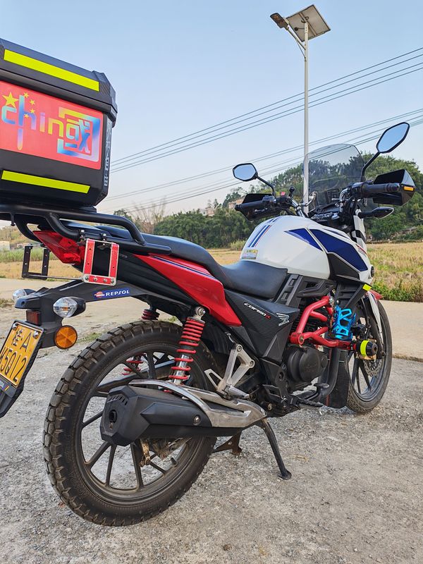 二手新大洲本田CBF150R