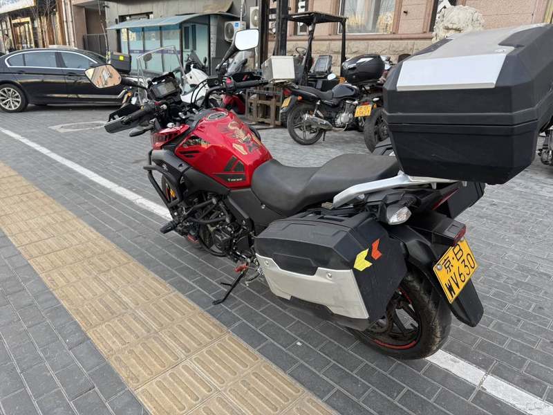 二手豪爵铃木DL250