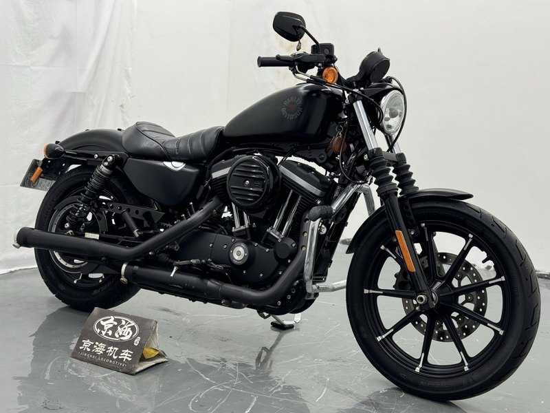 二手哈雷戴维森Iron883 硬汉