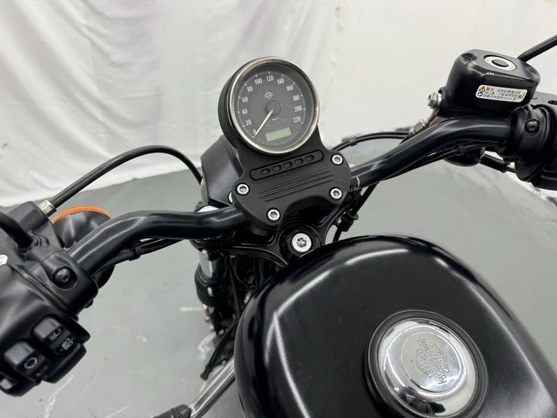 二手哈雷戴维森Iron883 硬汉