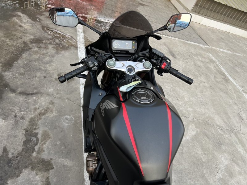 二手本田CBR650R