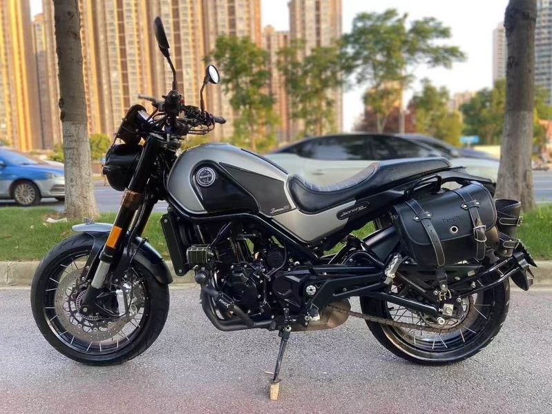 二手贝纳利幼狮 Leoncino 500