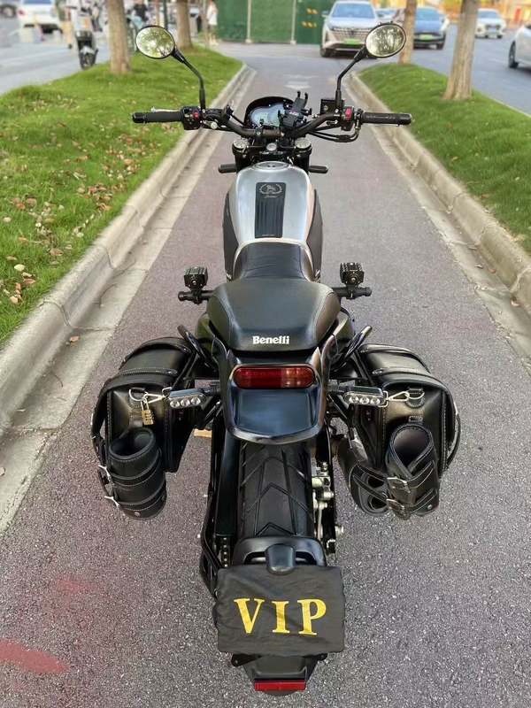 二手贝纳利幼狮 Leoncino 500