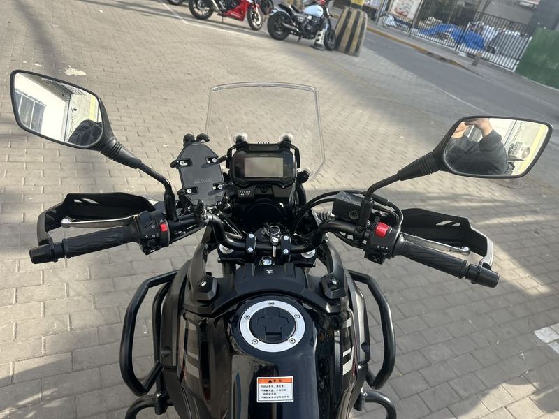 二手豪爵铃木DL250