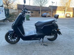 二手雅迪冠能 M5