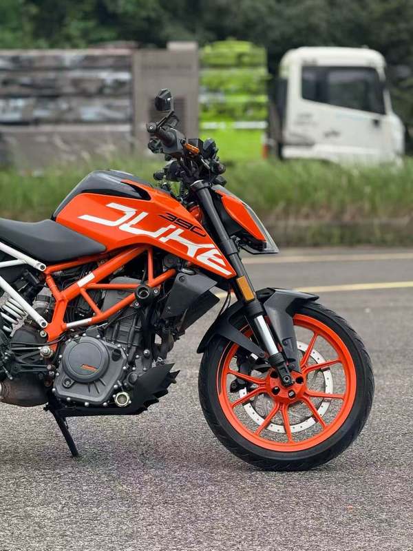二手KTMR2R390 Duke