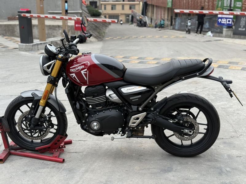 二手凯旋Speed 400