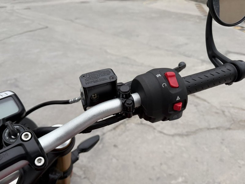 二手凯旋Speed 400