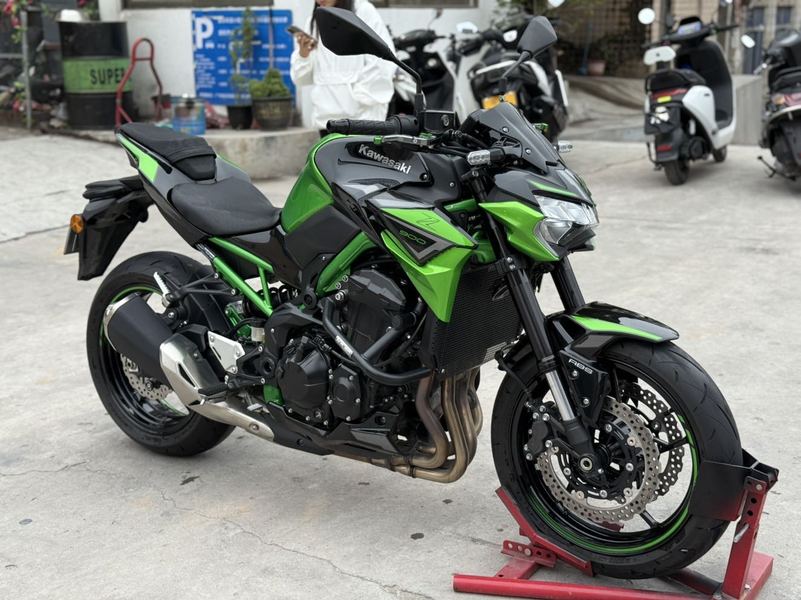 二手川崎Z900