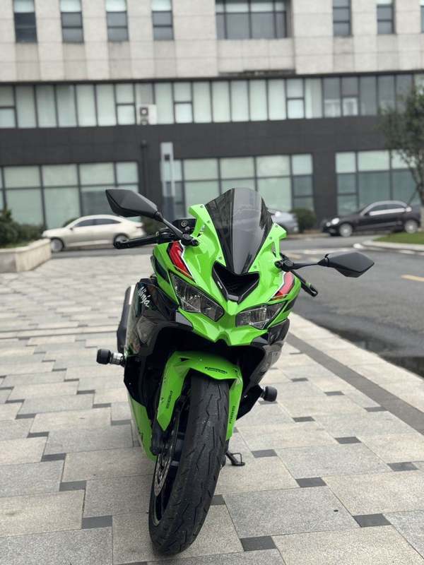 二手川崎ZX-4R