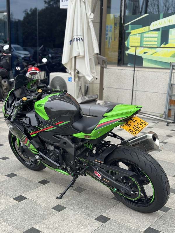 二手川崎ZX-4R