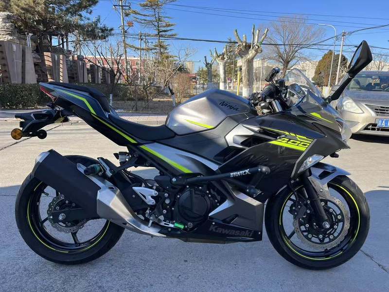 二手川崎Ninja 400